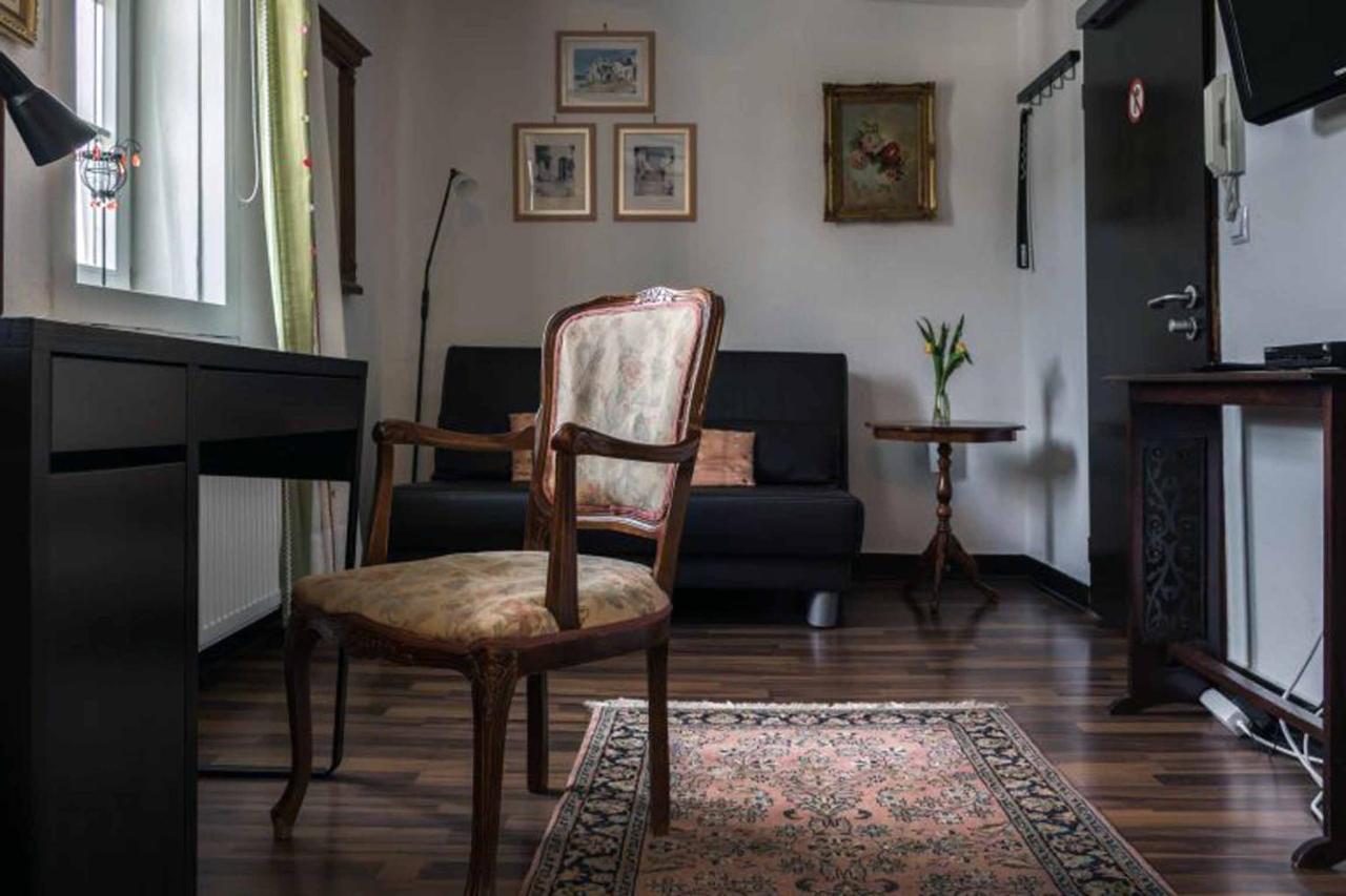 Pension Harmony Marburg Екстериор снимка